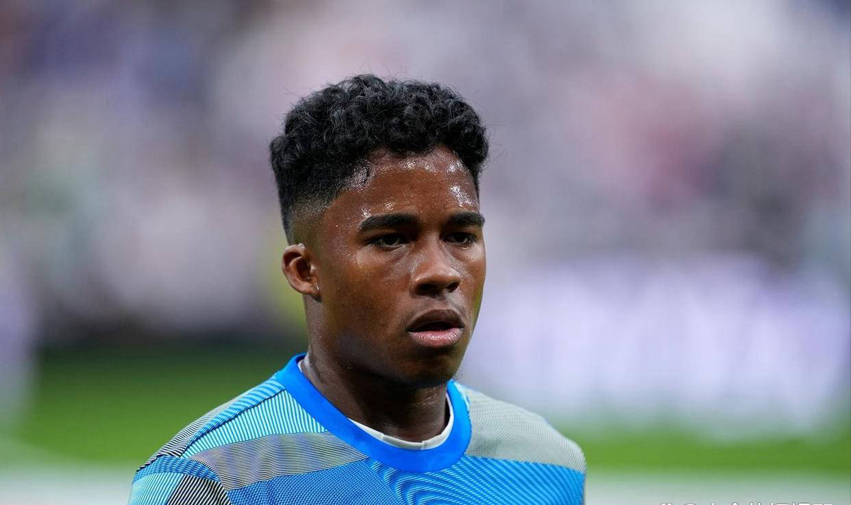 曼城斥资7500万英镑收购英超新星，皇马天才或面临离队厄运